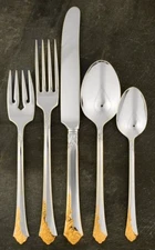 * ONEIDA - GOLDEN DAMASK ROSE * Silverware  * YOUR CHOICE  * STAINLESS FLATWARE