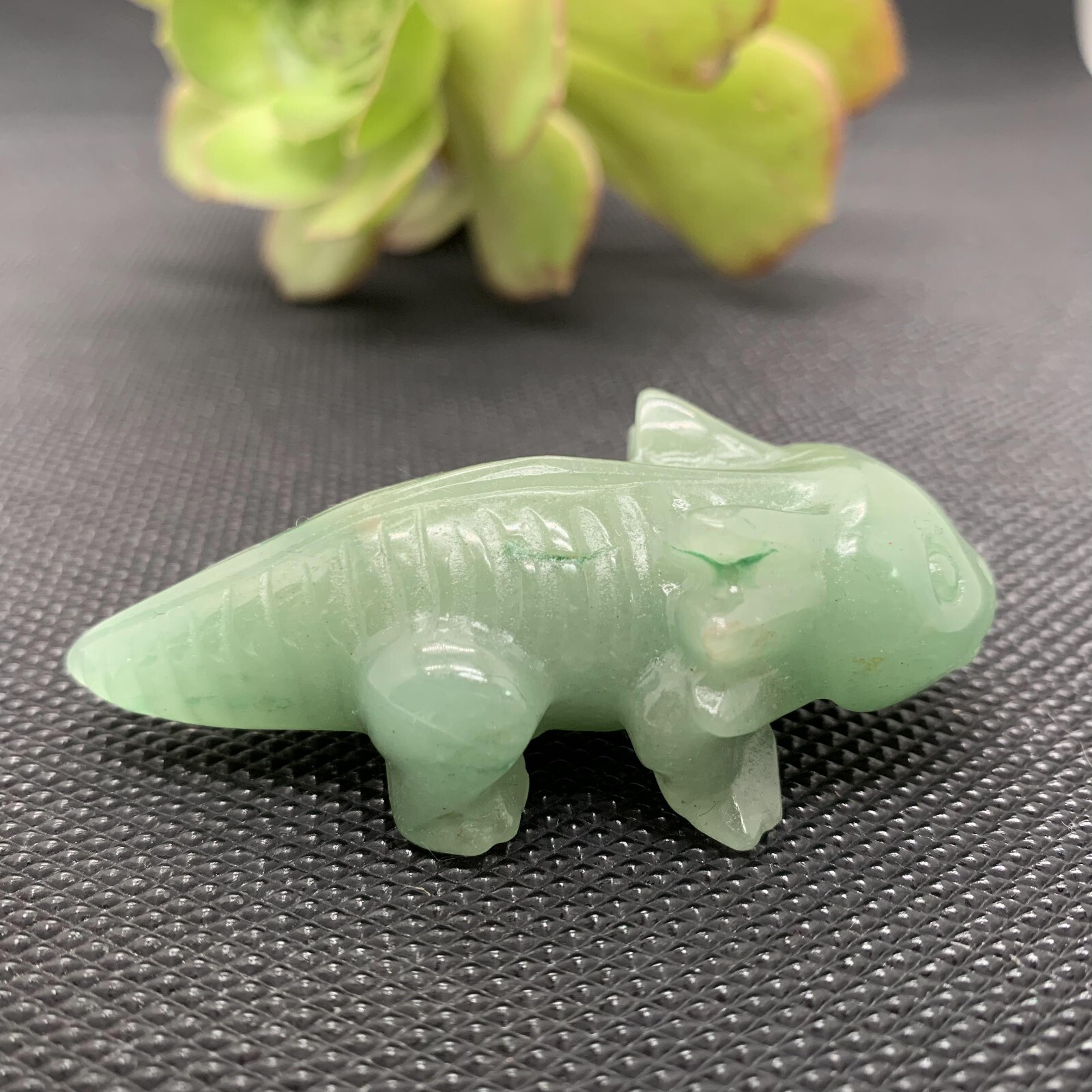 Natural Green Aventurine Salamander Carved Quartz Crystal Skull Reiki Decor Piece