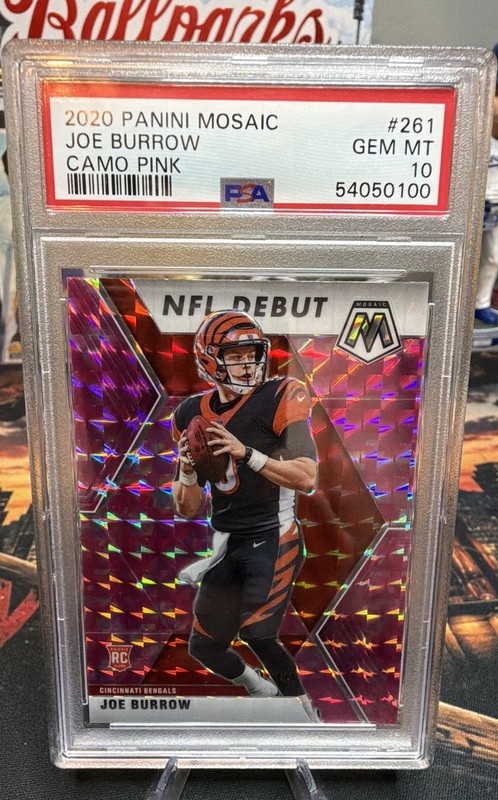 2020 Panini Mosaic - NFL Debut Joe Burrow #261 Camo Pink Mosaic Prizm (RC)