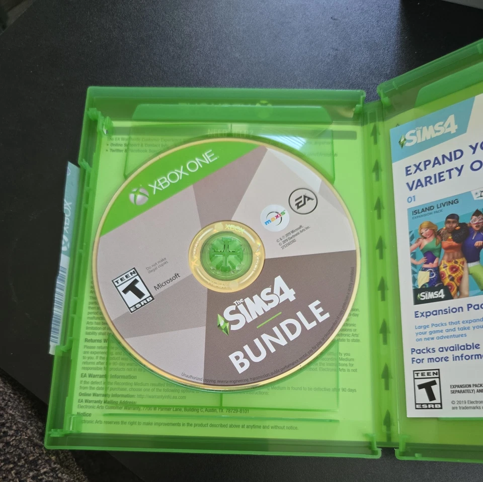 Sims 4: Plus - Paquete Gatos y Perros - Microsoft Xbox One Foto 3 de 3