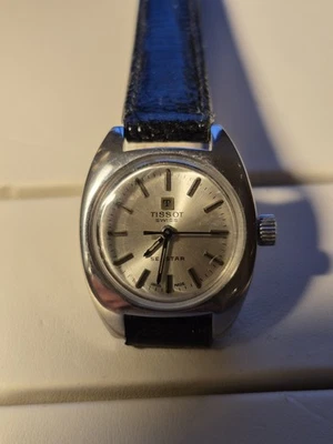 Tissot Damenuhr in gutem Zustand nach der Wartung - Bild 1 von 4