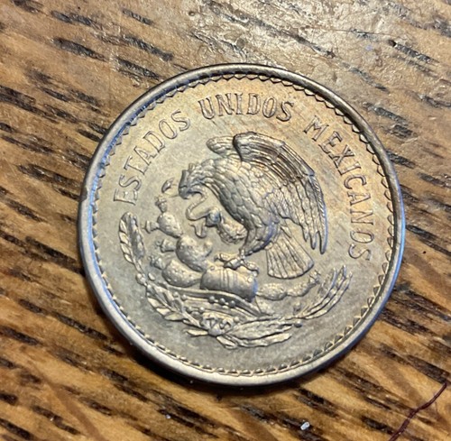 1940 Mexico Diez 10 Centavos - Aztec Sun Stone Uncirculated Coin - Picture 2 of 2
