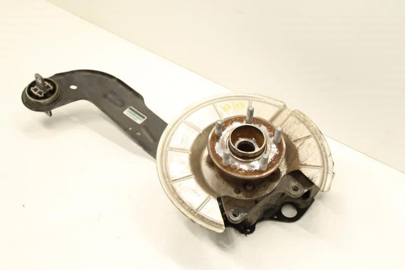 Buje nudillero eje lateral derecho Ford Bronco Sport RR 2021-2024 LX61-5968-AMF OEM Foto 4 de 4