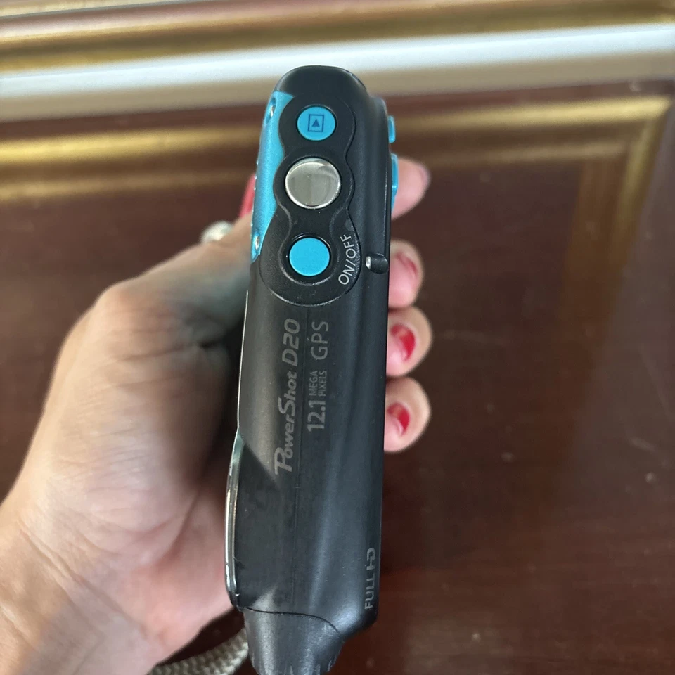 Canon PowerShot D20 12.1MP Digital Camera With Battery - image 2 of 4