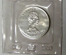 1989 Canada Maple Leaf .9999 Fine Silver 5 Dollars SEALED By RCM - White Spots
