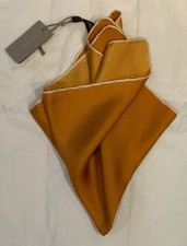  195 NEW TOM FORD POCKET SQUARE 100 SILK HAND MADE IN ITALY