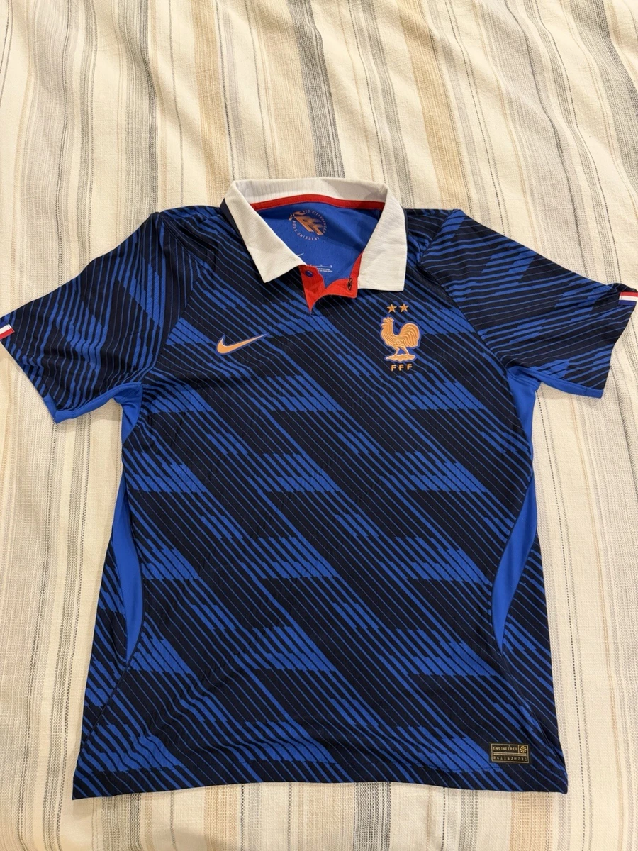 Nike Men's France National Team Soccer Fan Apparel & Souvenirs for