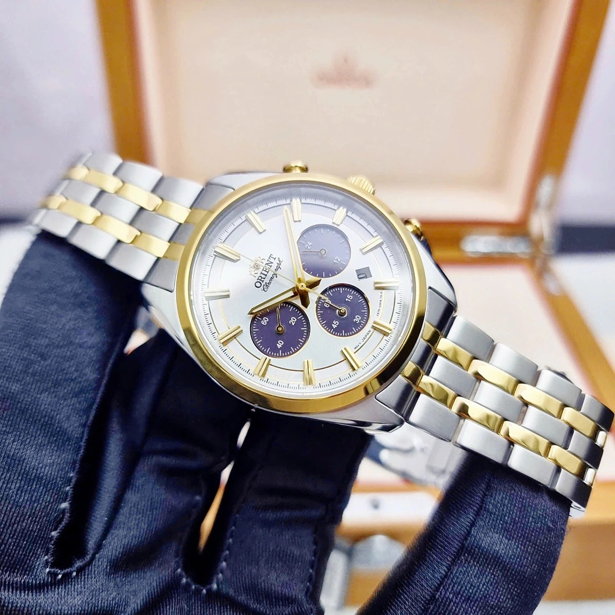 Orient Mens Watch RA-TX0302S10B Stretto Solar Chronograph White