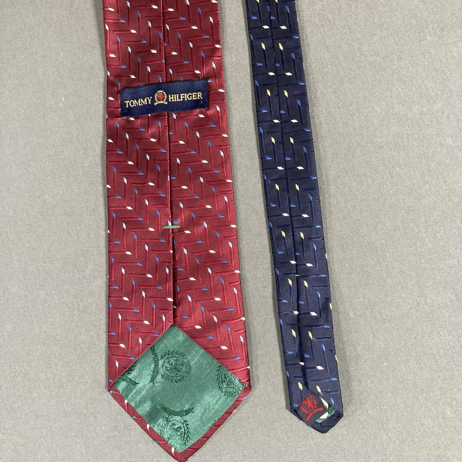 Vintage Tommy Hilfiger Neck Tie 100% Silk made In USA NWT 3.5