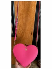 Victoria's Secret Heart Crossbody Bag Pink Adjustable Chain Strap Gold Hardware
