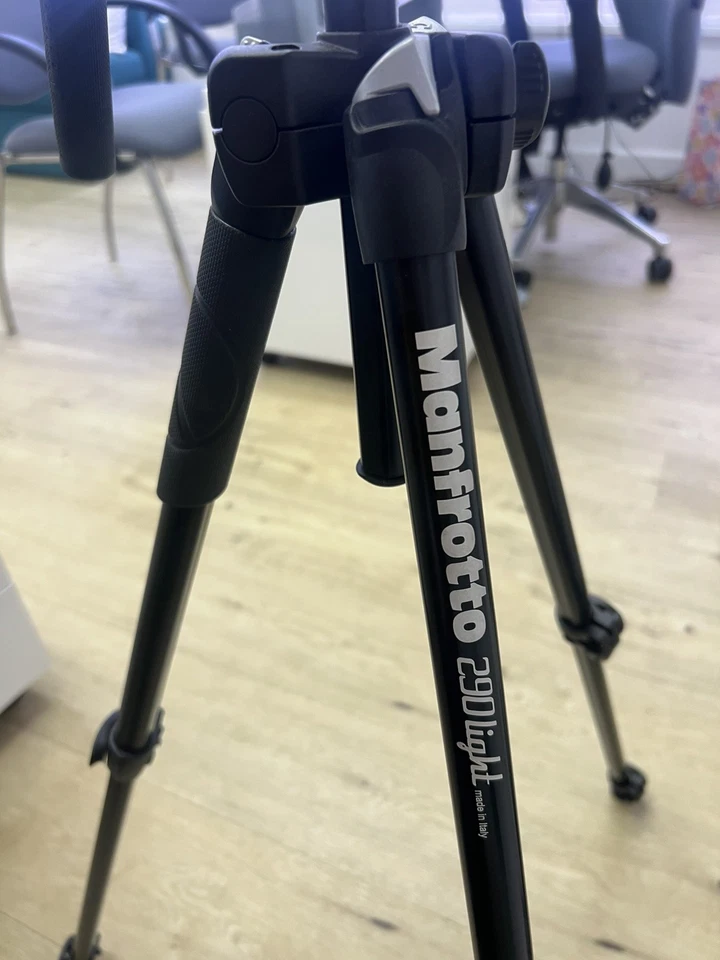 Manfrotto 290 Light 2-Stage Aluminum Tripod with Befree Live Fluid Video Head - Image 3 of 3
