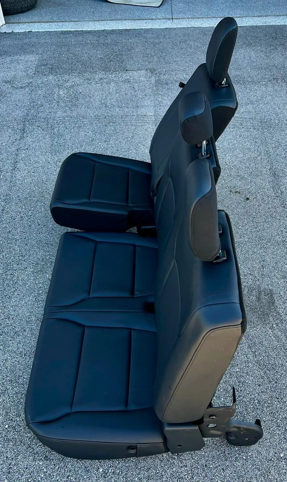 2017-2025 FORD F150, F250, F350, задние сиденья 60/40 с монтажными аксессуарами - Изображение 2 из 4