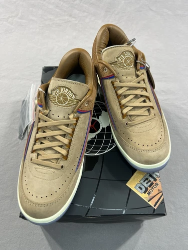 Air Jordan 2 Retro Low SP DV7129 222 9,5 Men Sz New With Box