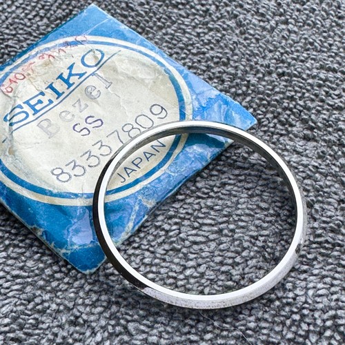 NOS ORIGINAL BEZEL FOR VINTAGE SEIKO 6106-7720/9 6309-7009/7120 6319-7000 - Picture 2 of 7