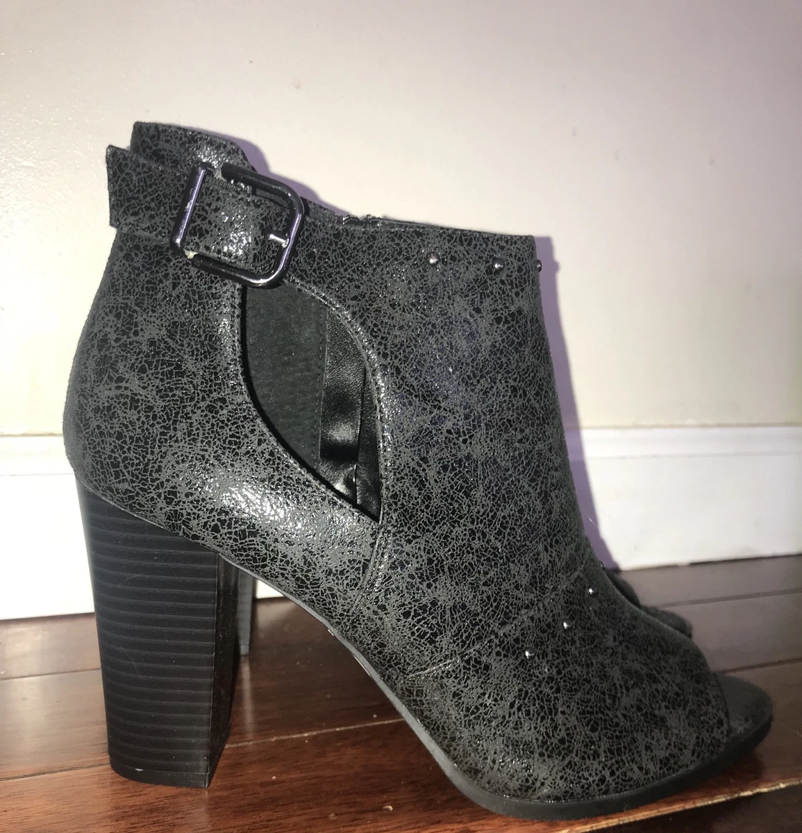 Simply vera wang shoes booties sale