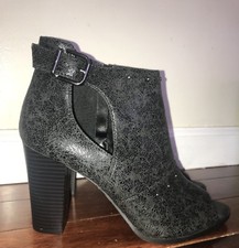 Women Simply Vera Wang Open Peep Toe Chunky Heel Ankle Dress Booties BLACK sz 9