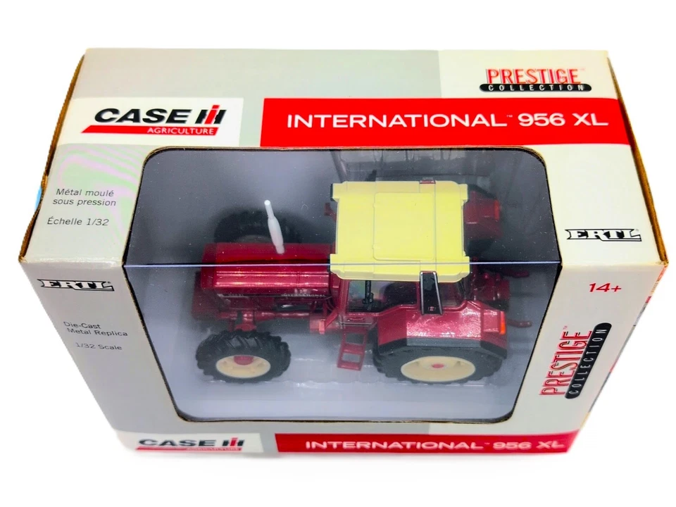 1/32 International Harvester 956XL FWA Tractor Prestige Collection - Image 2 of 3
