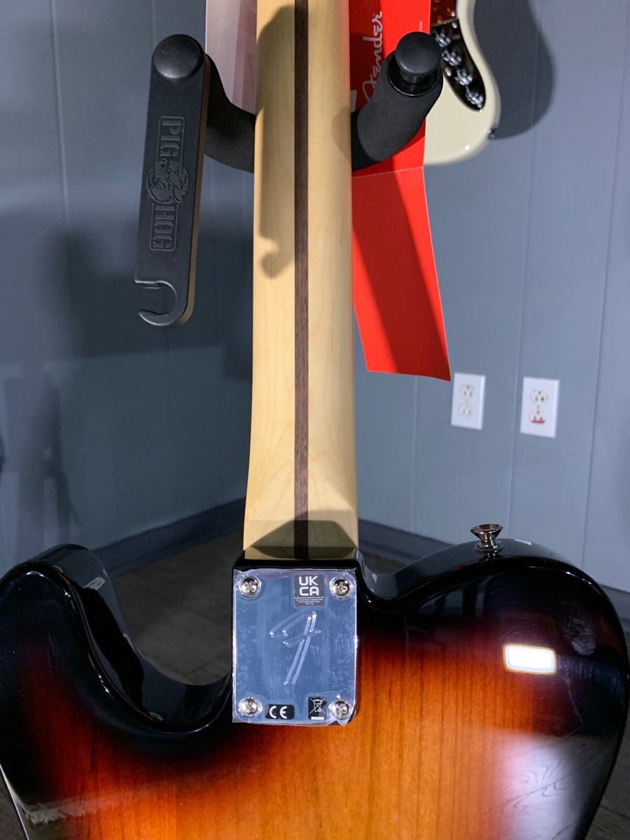 Fender Player Telecaster 3-Tone Sunburst Maple Fingerboard w Fender Player Telecaster 3-Tone Sunburst Maple Fingerboard w