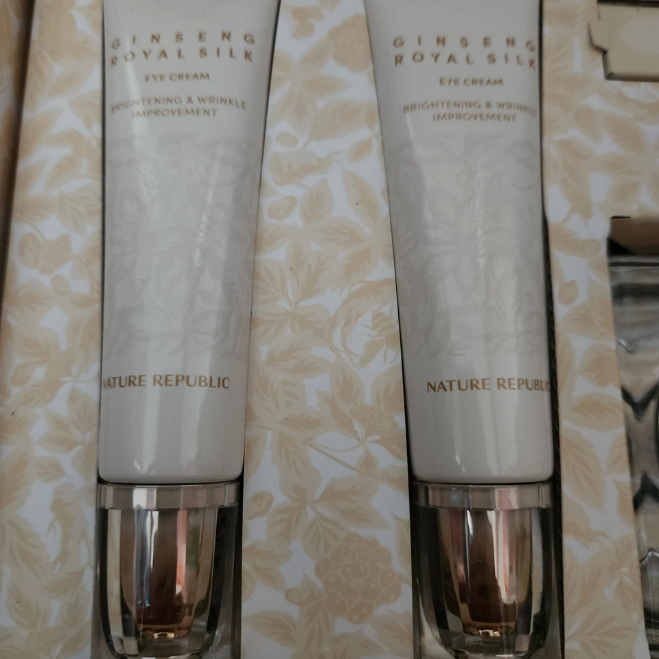 Nature Republic Ginseng Royal Silk Watery Cream with Eye Cream Special Set - Image 3 of 4
