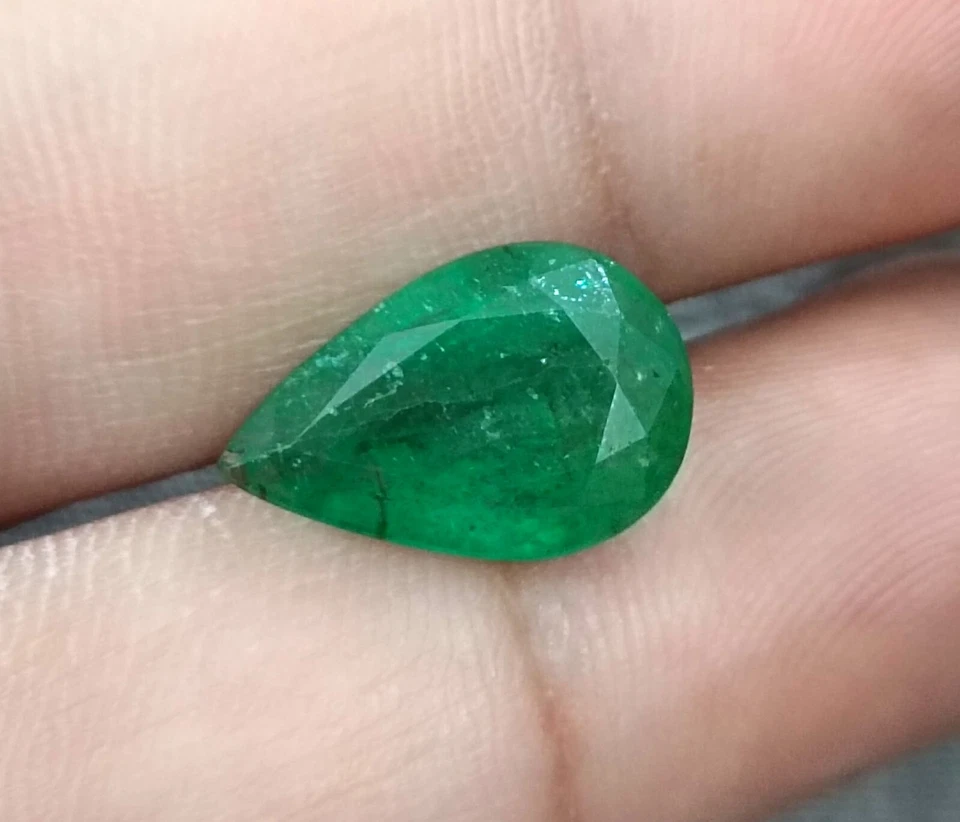 Big Size 5.87ct Certified Zambian Emerald Natural Loose Gemstone - Image 4 of 4