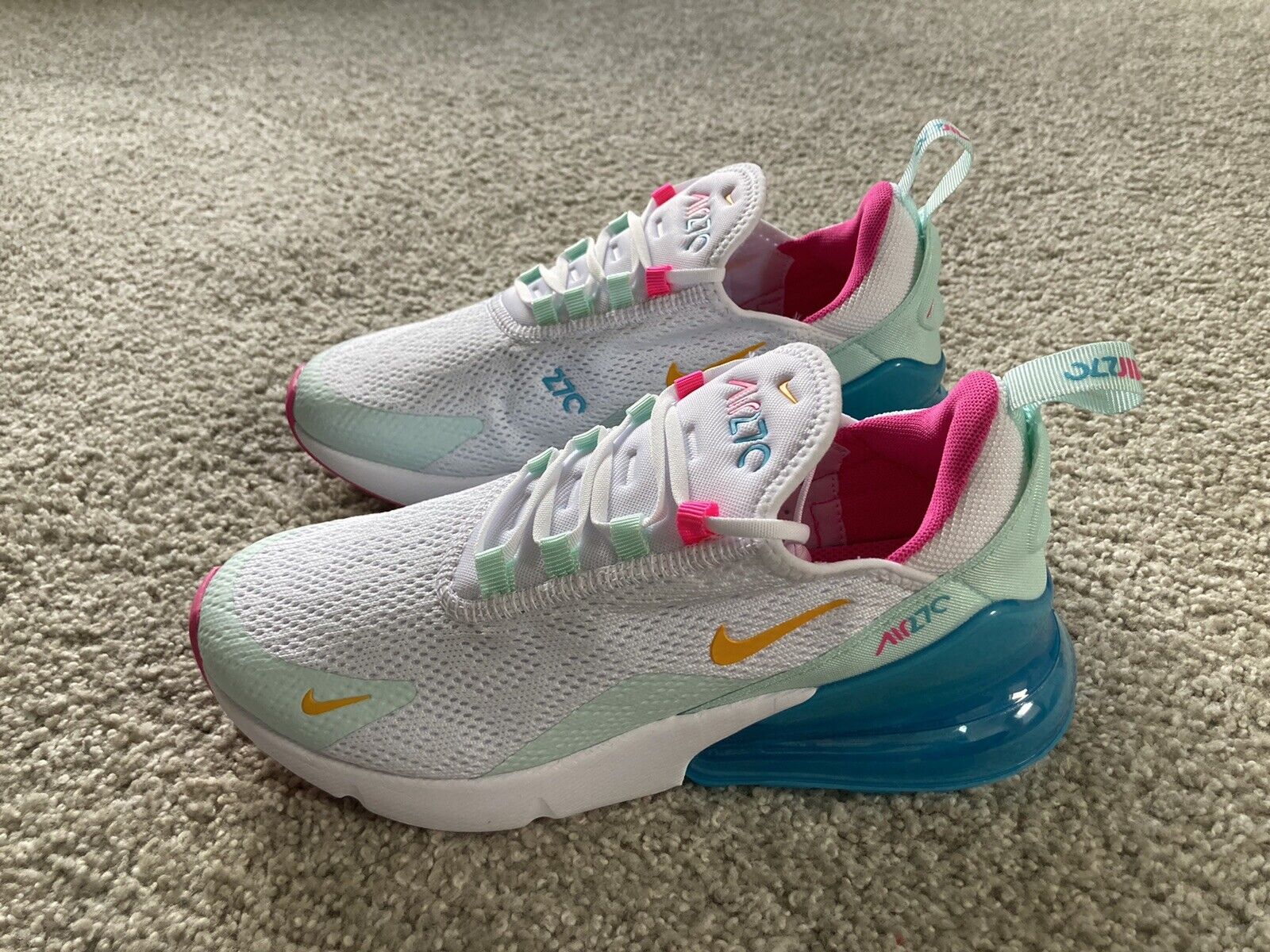 womens nike air max pastel