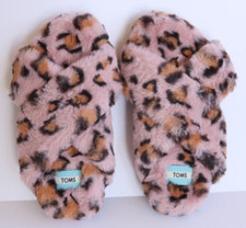 Toms Criss Cross Soft Faux Furr Leopard Pink Slippers Sz 6- BRAND NEW