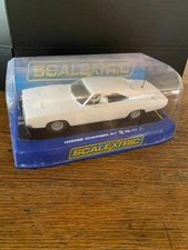 1/32 Slot Car Scalextric C3223 1969 Dodge Charter R/T
