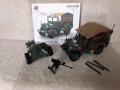 Sembo Willys Jeep mit Geschützt Klemmbausteine