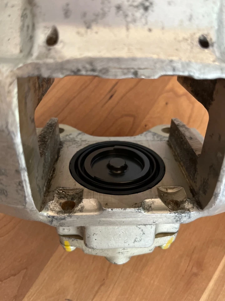 Pinza de freno delantera Porsche 911 S aluminio original ATE 1971 1972 1973 1974 1975 1976 Foto 4 de 4