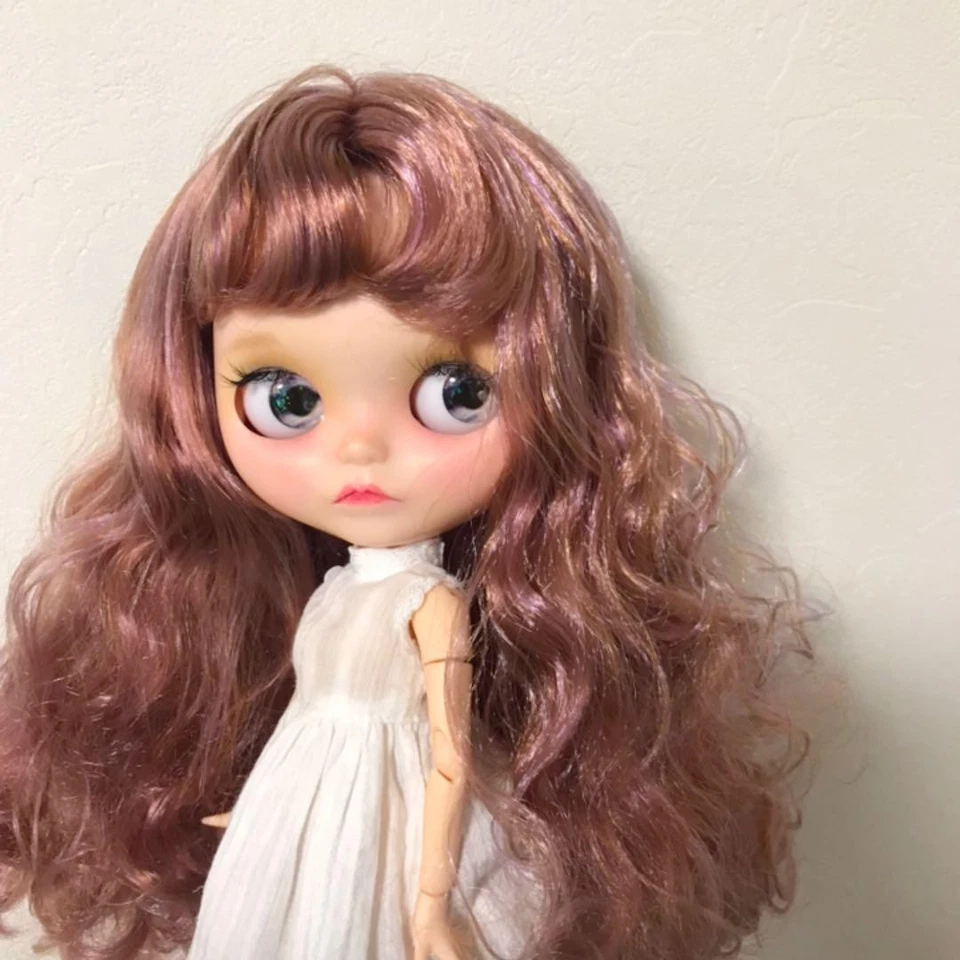 Bambola ghiacciata personalizzata C - eleganti capelli ricci beige e viola - ... - Immagine 2 di 4