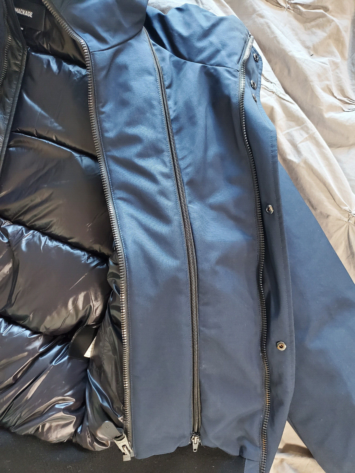 Mackage Dixon Men's Navy Blue Down Bomber Jacket Removable Hooded Bib Size 44 image 10
