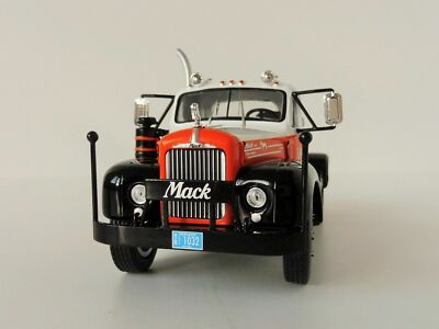 IXO Models Mack B61 1953 red yellow IXOTR131.22 | - Boutique en ligne de modèles de camions et d'engins de chantier