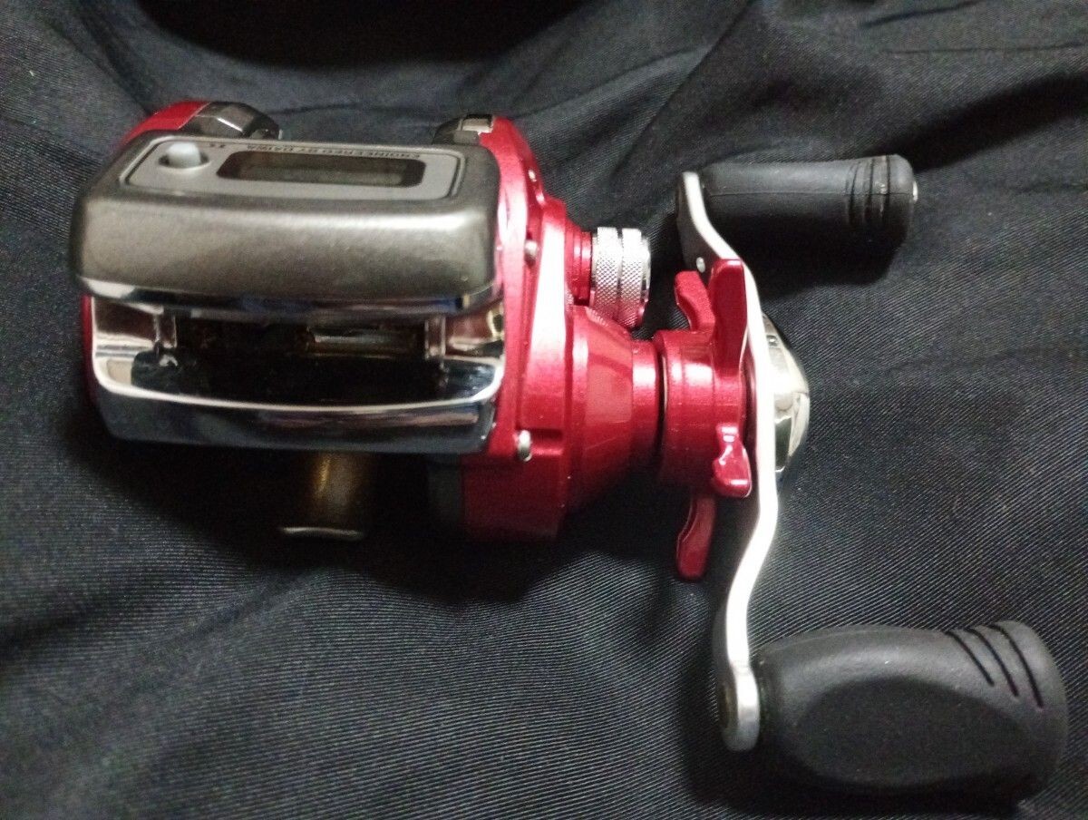 Daiwa ICV150WL Digital Fishing Reel With Super Spool and