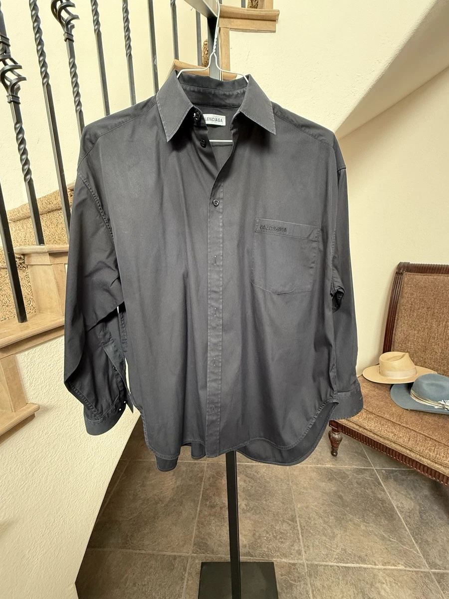 balenciaga men's dress shirt Navy Long Sleeve 39 celebrity favorite Balenciaga Men's Long Sleeve Oversized