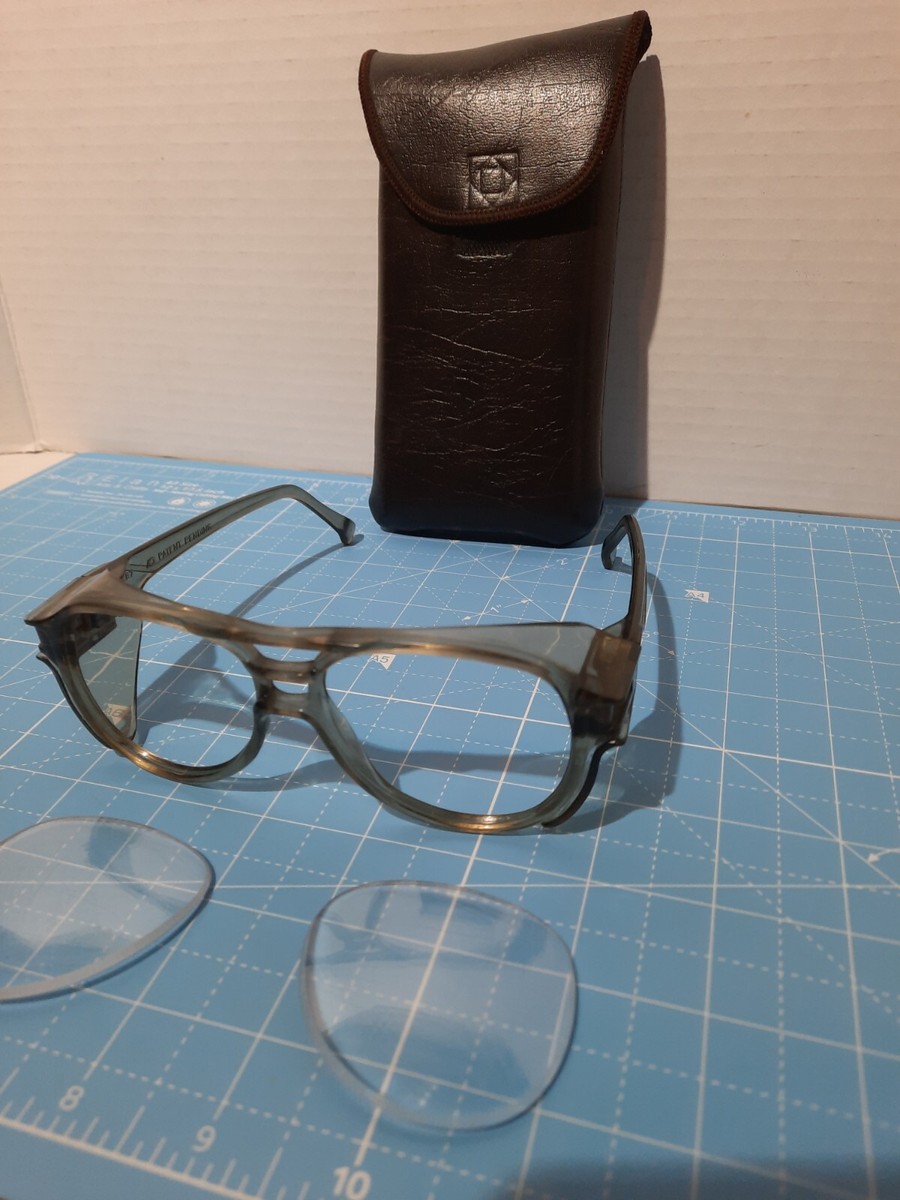 Vintage AMERICAN OPTICAL AO AEROSITE -5 3/4 Plastic Z87 Safety