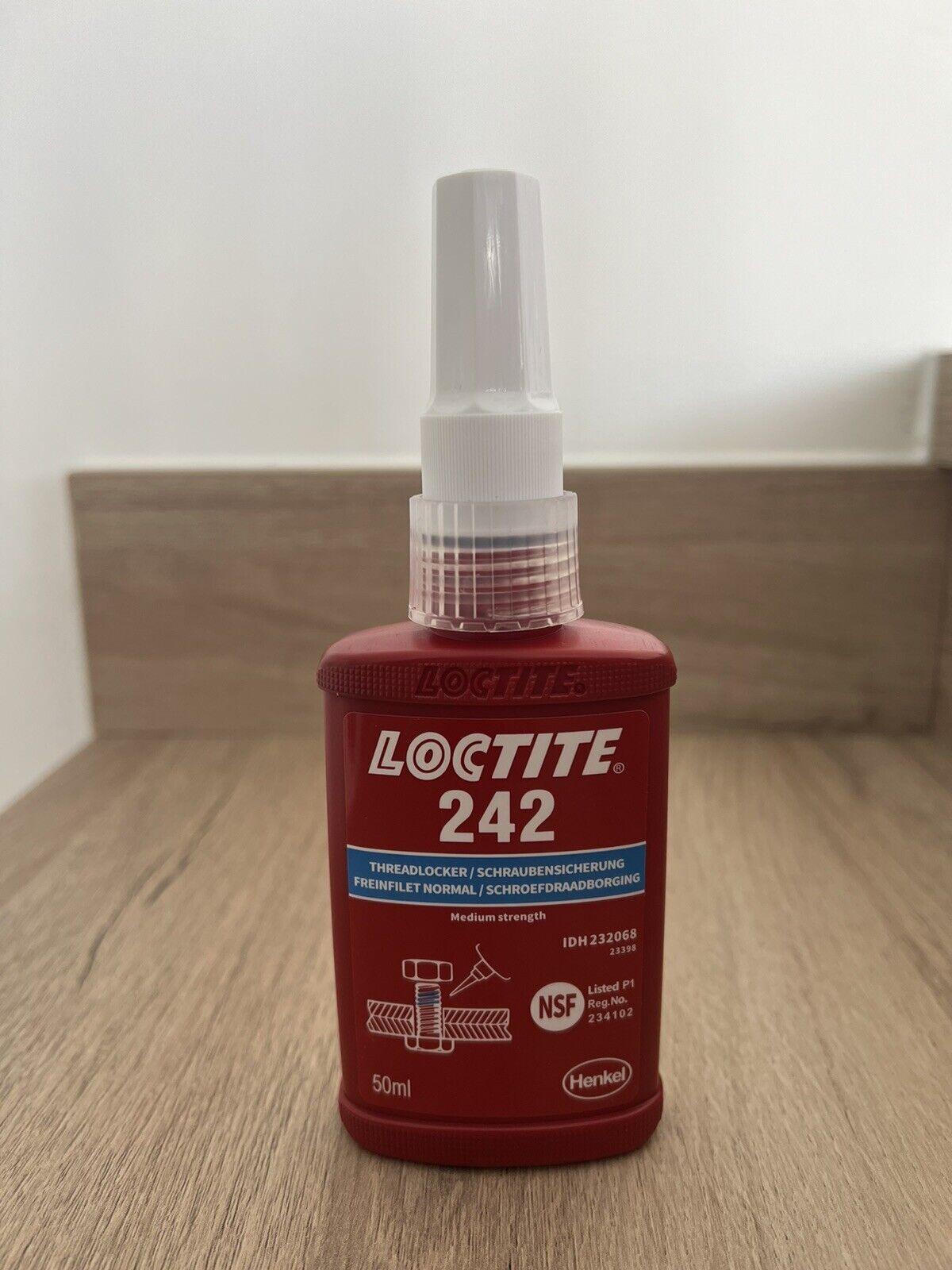 LOCTITE 242 50ml Threadlock Medium Strength Metal Bolt Screw Blue