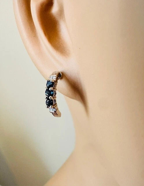 Beautiful Estate 14K White Gold Half Hoop Sapphire Stud Earrings 2.7g - Image 3 of 4