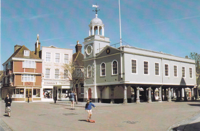THE GUILDHALL MARKET PLACE, FAVERSHAM ~ KENT ~ UNBESPIELT