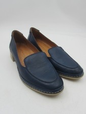 JUSTIN REESS Navy Blue Loafer Style Leather Shoes Mid Heel Size 8 Slip On