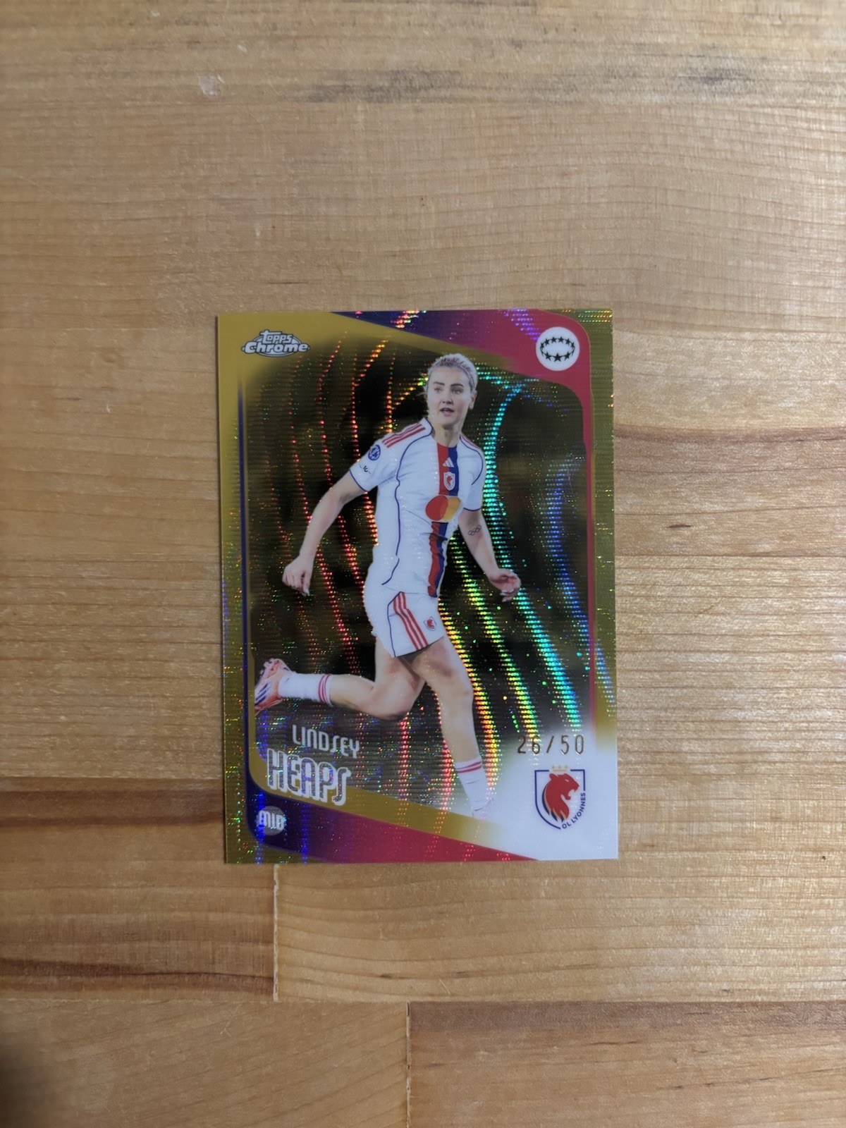 2025-26 Topps Chrome Women's UWCL Gold Wave #6 Lindsey Heaps #/50