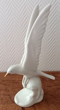 Vintage: jolie figurine en porcelaine Mouette HOLLOHAZA Hongrie  C98