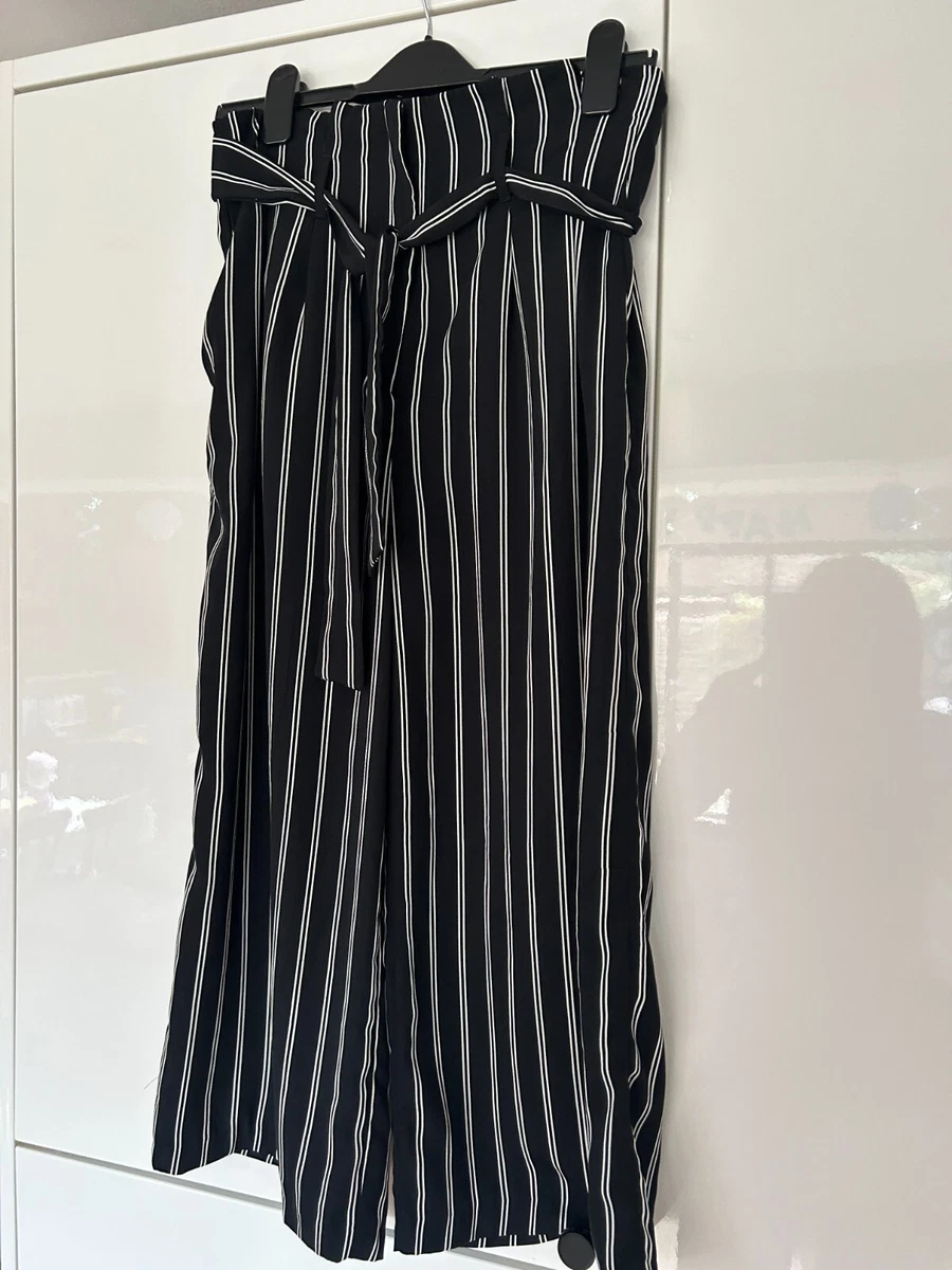 New Look Wide leg crop black and white stripe trousers paper bag