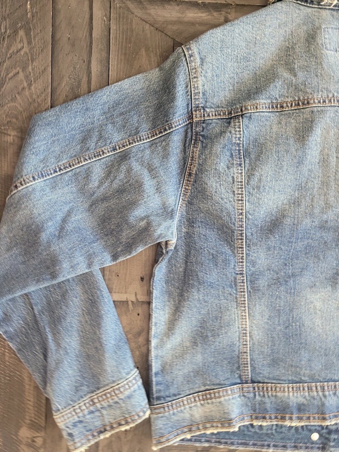 Universal Thread Womens Denim Jacket Button Up Si… - image 11