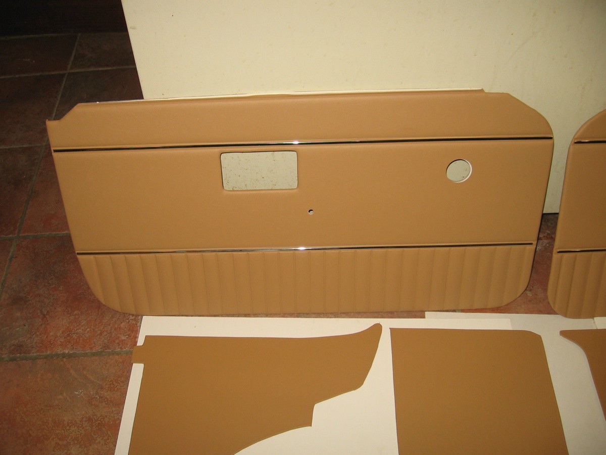 6-Piece MGB Interior Panel Set - Biscuit Color Door Panels With Chrome 1970-80