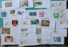 Francobolli italiani su frammento_lotto