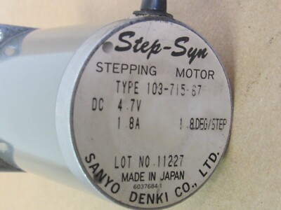 SANYO DENKI STEPPING MOTOR TYPE 103-715-67 STEP-SYN 4.7VDC 1.8A