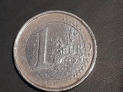 Pièces de 1 euro Portugal 2002 avec le 0 débordant sur le métal blanc - Photo 1/2