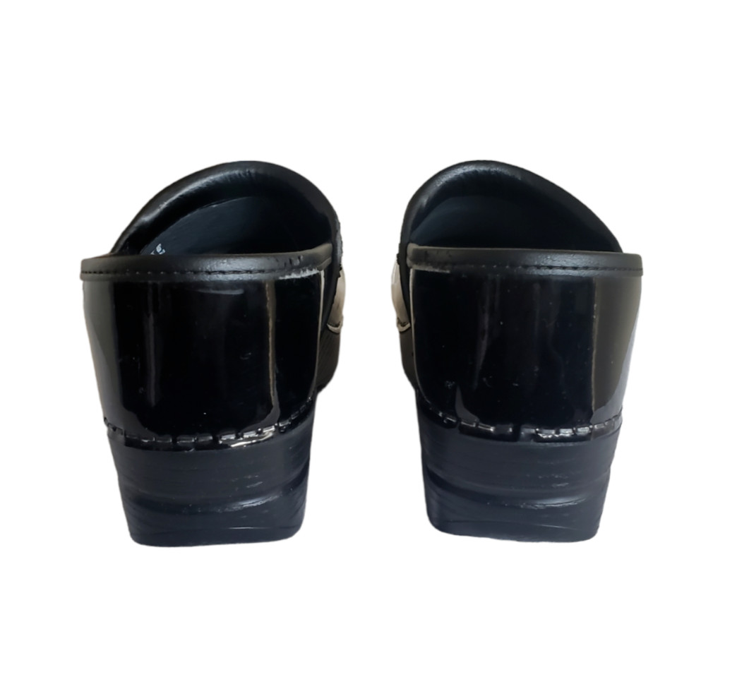 Dansko Professional Solid Black Patent Leather Cl… - image 7