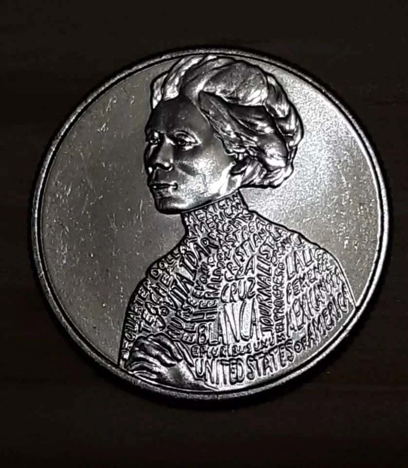 U.S MINT ERROR - 2023 D - Jovita Far Quarter Error Coin Mint "IN COD WE TRUST"  - Image 2 of 3