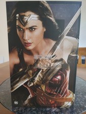 Hot Toys Justice League Wonder Woman Deluxe 1/6 Scale Figure MMS451